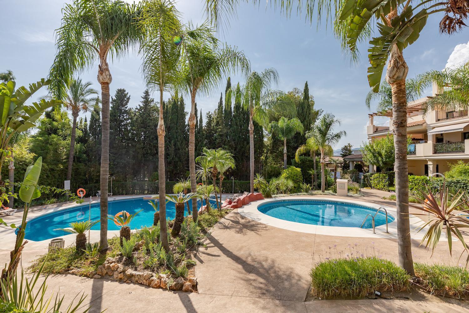 Apartamento Hacienda El Palmeral Puerto Banus Marbella Exterior foto